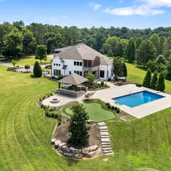Above Iris Estate | 100+ Acres | Pool/Spa | Private | Luxury