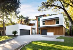 Above Emerald | Waterfront I Dock I Lake Austin | Pool&Spa I Game Room - Image 4