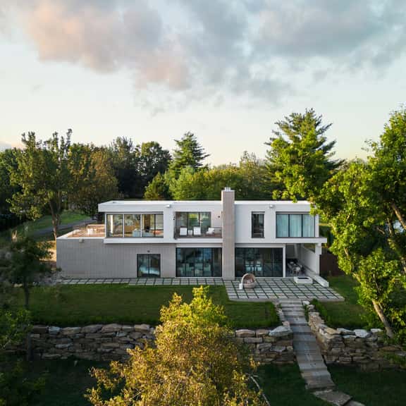 Above Nashville Lakeside Modern I Old Hickory Lake | Modern | Services - Image 1