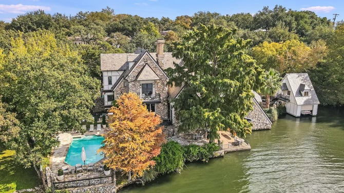 Luxury Vacation Residences